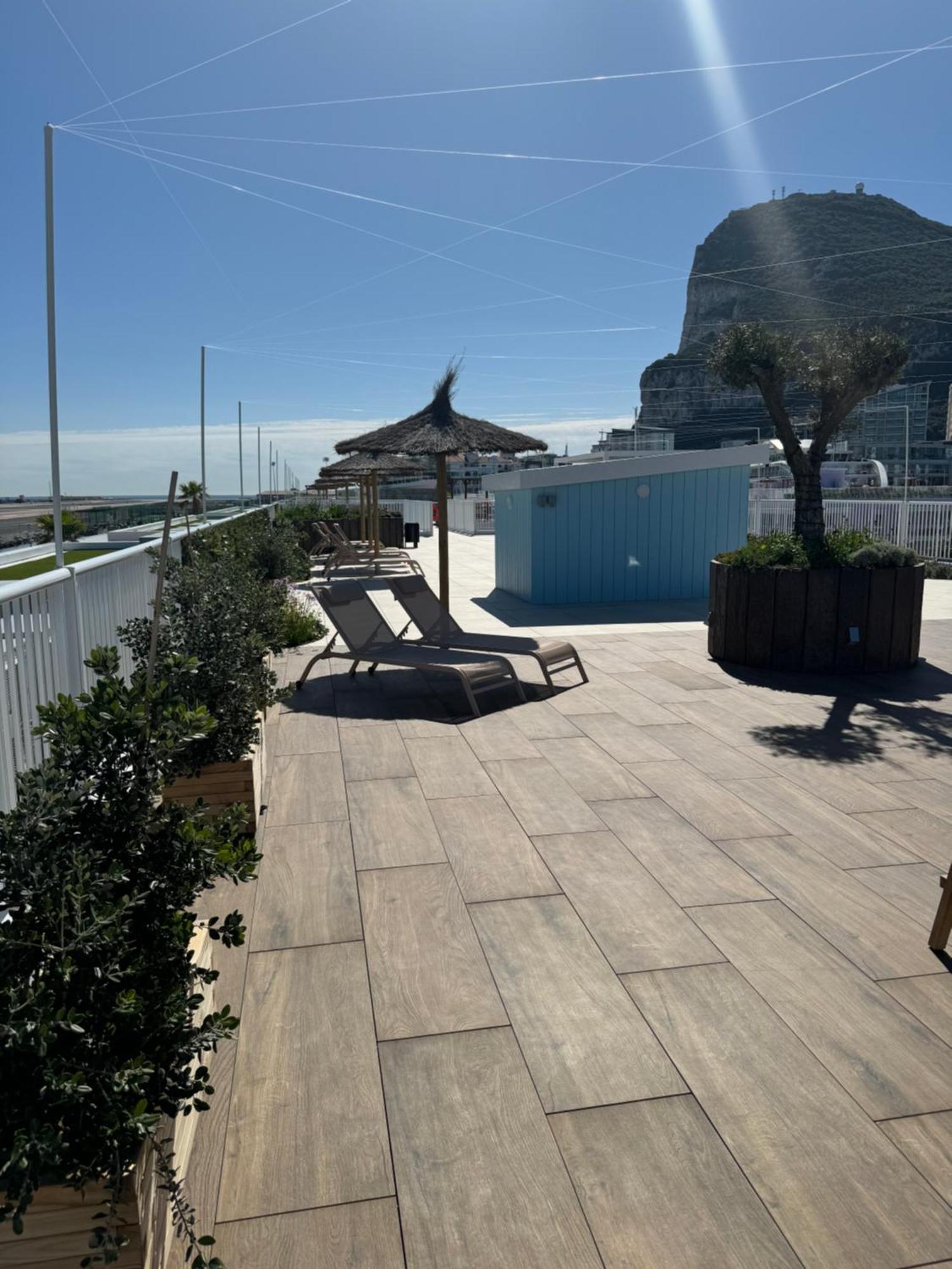Marina Club Luxury Private Studio With Pool And Incredible Views Gibraltar Exterior foto